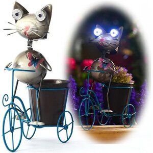 Metal Yard Art Cat on Bike Solar Statue Light, Cat Statue Light Garden Decor